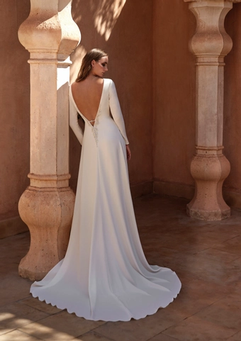 Pronovias Kea #1 default backface vertical thumbnail