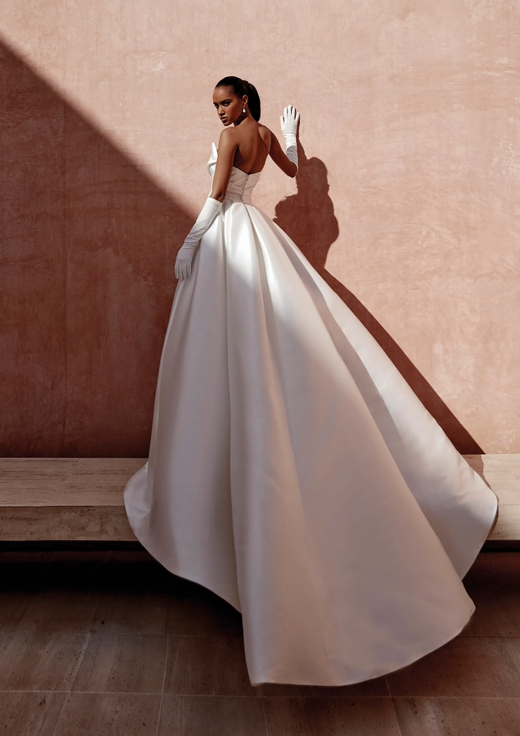 Pronovias landon