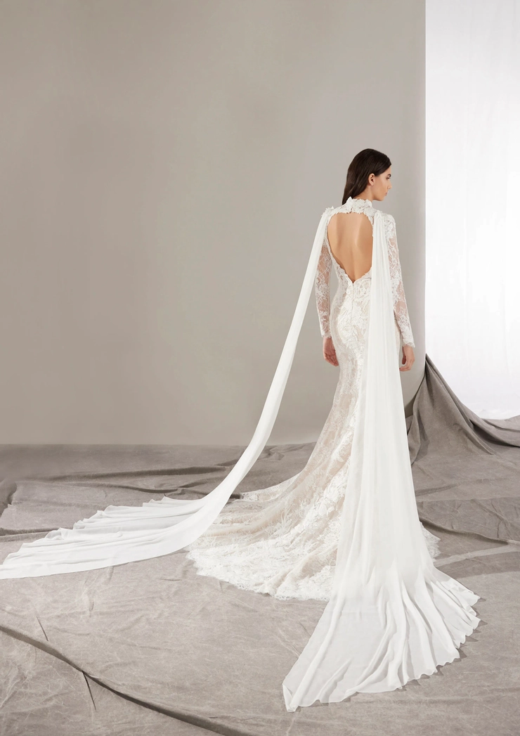 Pronovias Leith