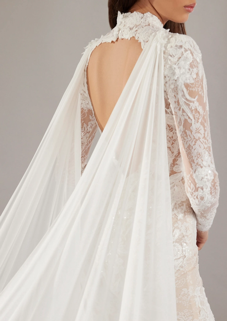 Pronovias Leith