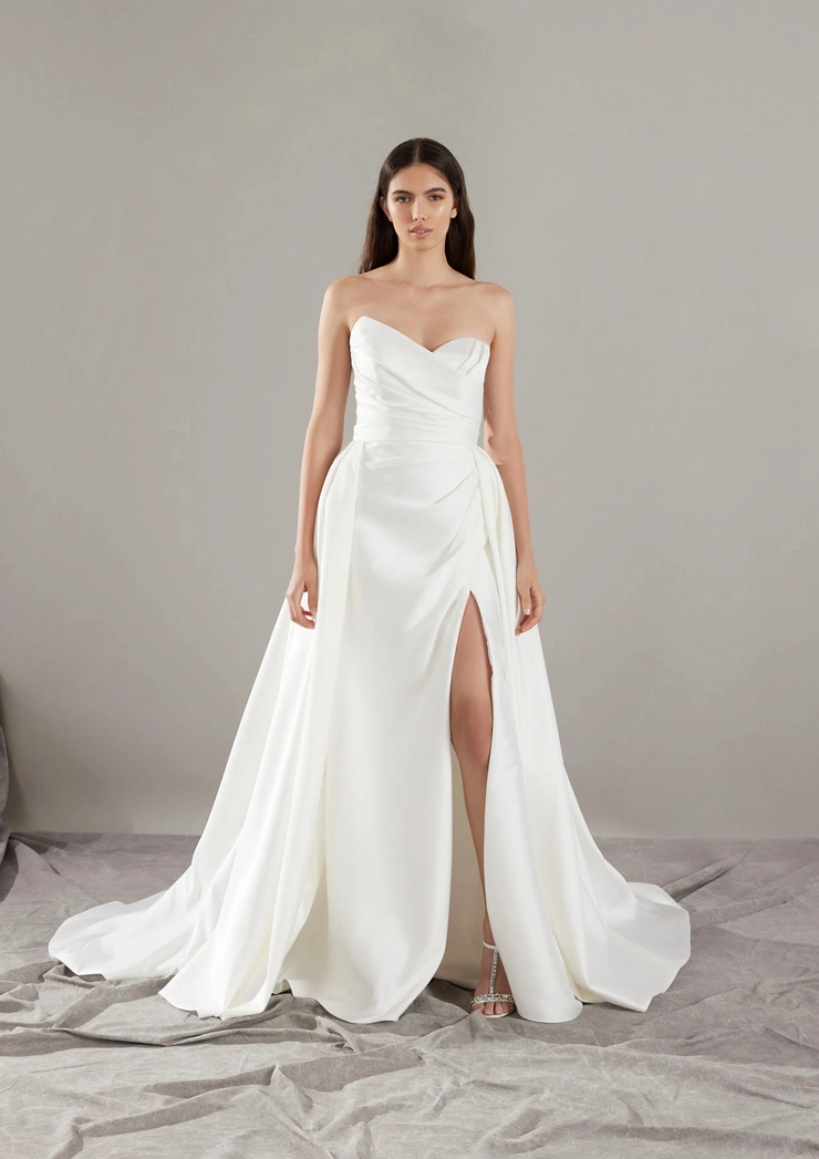 Pronovias Onary