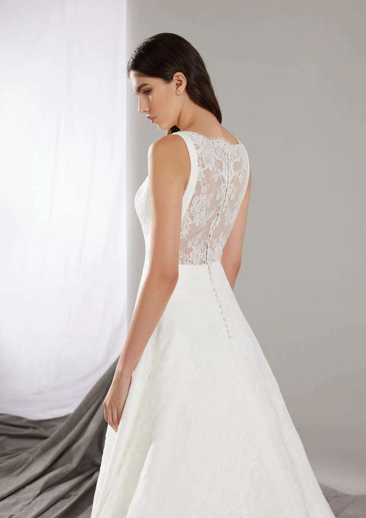 Pronovias Origin