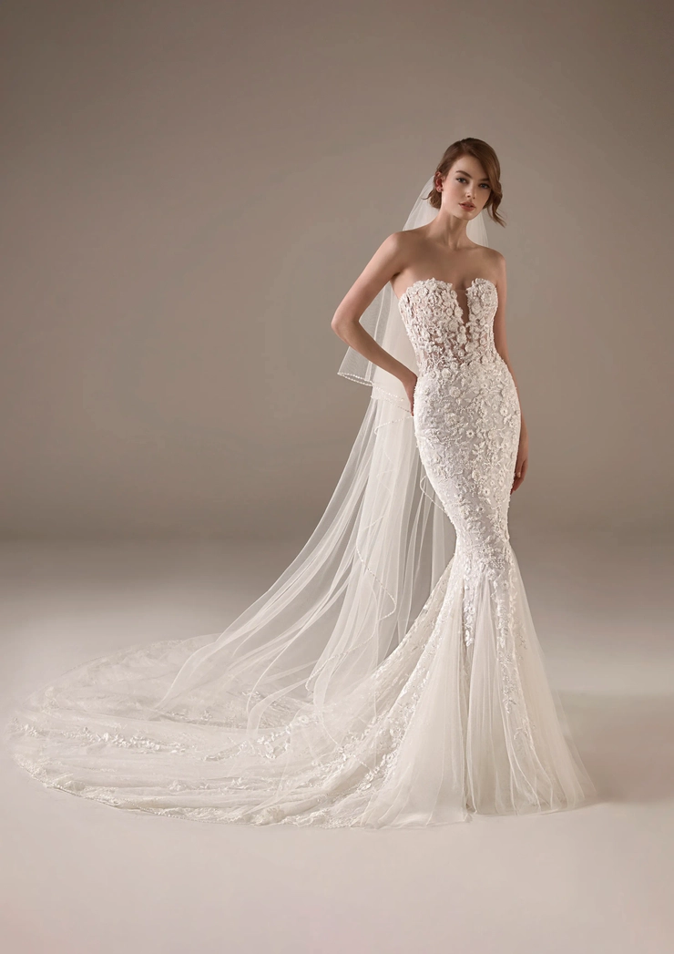 Privee by Pronovias #Jameela Default Thumbnail Image