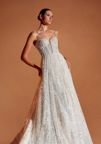 Pronovias Privee Style #Mahall #4 frontface vertical cropped thumbnail