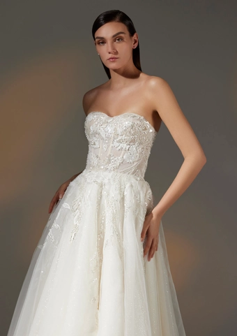 Pronovias Privee Style #Marvely #3 frontface vertical cropped thumbnail