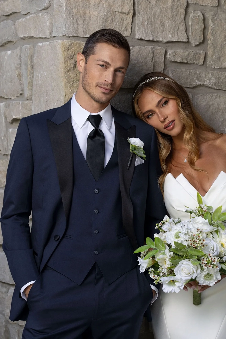 Jim's Formal Wear 311 #1 frontface vertical picture