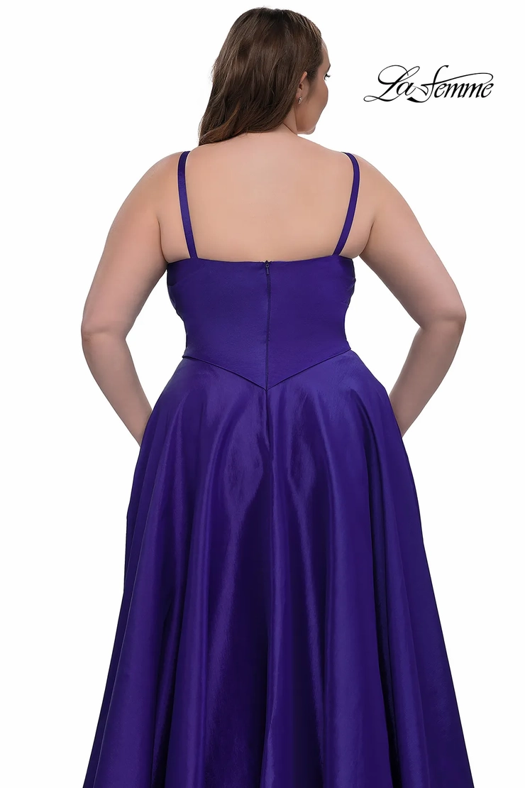 La Femme Style #33075 #11 backface vertical cropped picture