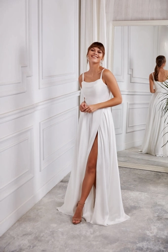 Aerie Couture 2004 #1 frontface vertical thumbnail