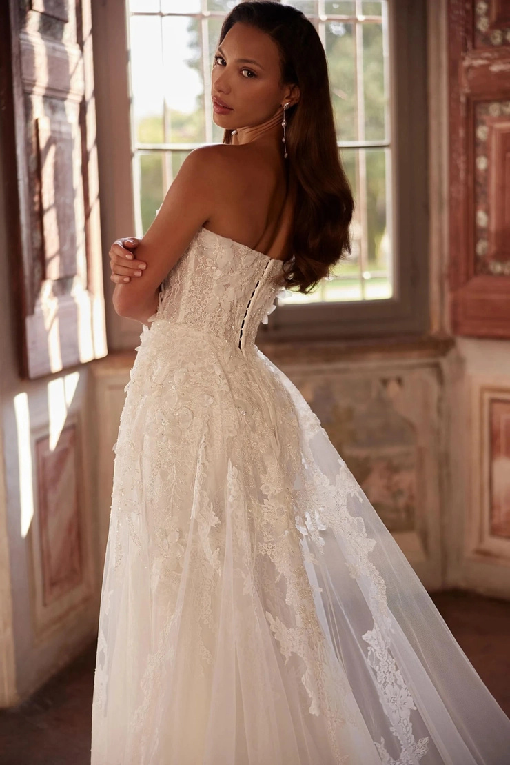 Private Collection Style #3425 #3 backface vertical cropped picture