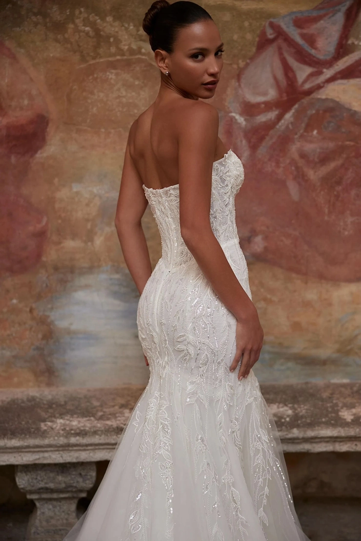 Private Collection Style #3426 #3 backface vertical cropped picture