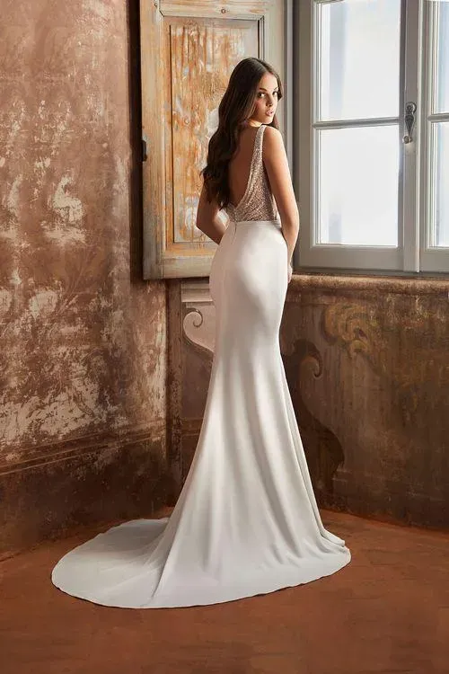 Demetrios 8208