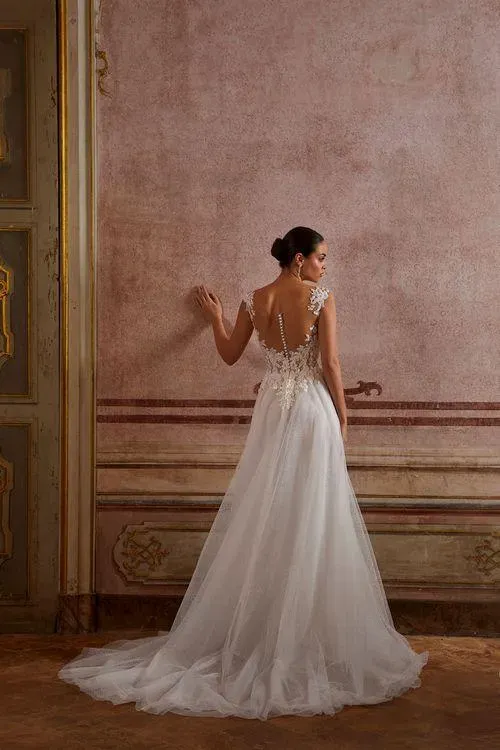Demetrios 8212