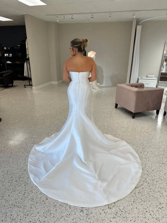 Olivia Harlow Jett - Mikado #2 default backface vertical thumbnail