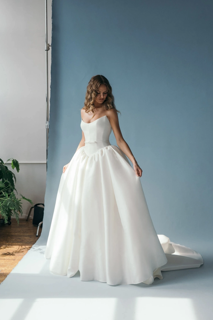 jenny yoo dani bridesmaid dress | Madeleine's Daughter - Danielle Light Blue Velvet Dress NPU-Deejay-202446 Size:UK 2 Defined by a fusion