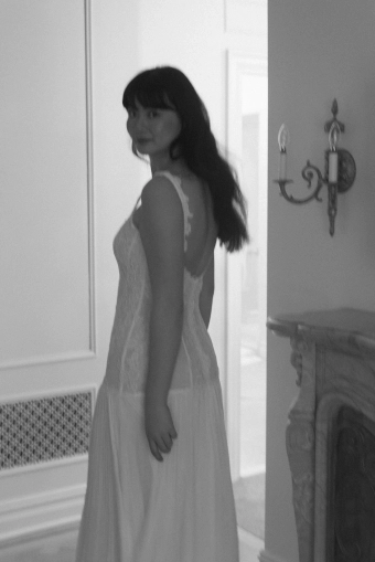Weilu Fresolone Caroline #20 backface vertical cropped thumbnail