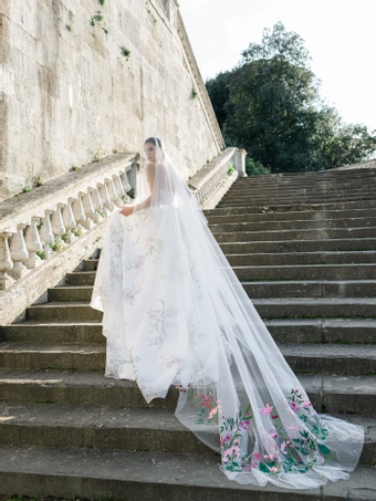 Monique Lhuillier Style #BL25105 #2 backface vertical thumbnail