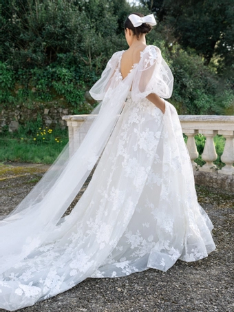 Monique Lhuillier Style #BL25111 #0 backface vertical thumbnail