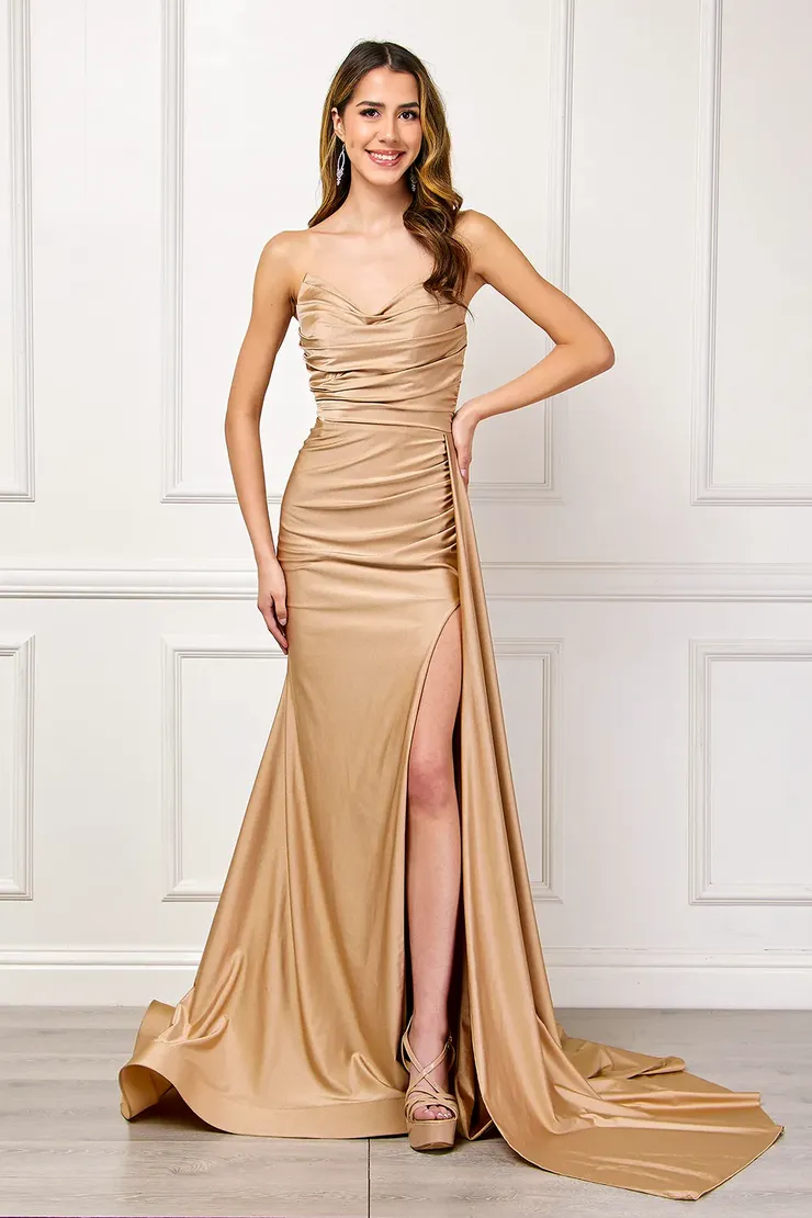 Amelia Couture 3013 #2 frontface vertical picture