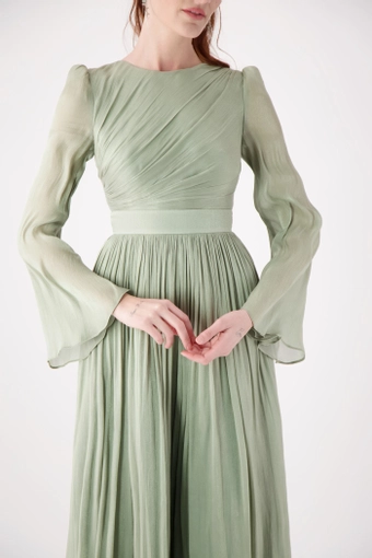 Candy Prom 06-5037 #19 frontface vertical cropped thumbnail