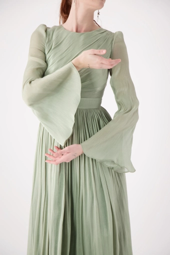 Candy Prom 06-5037 #15 frontface vertical cropped thumbnail