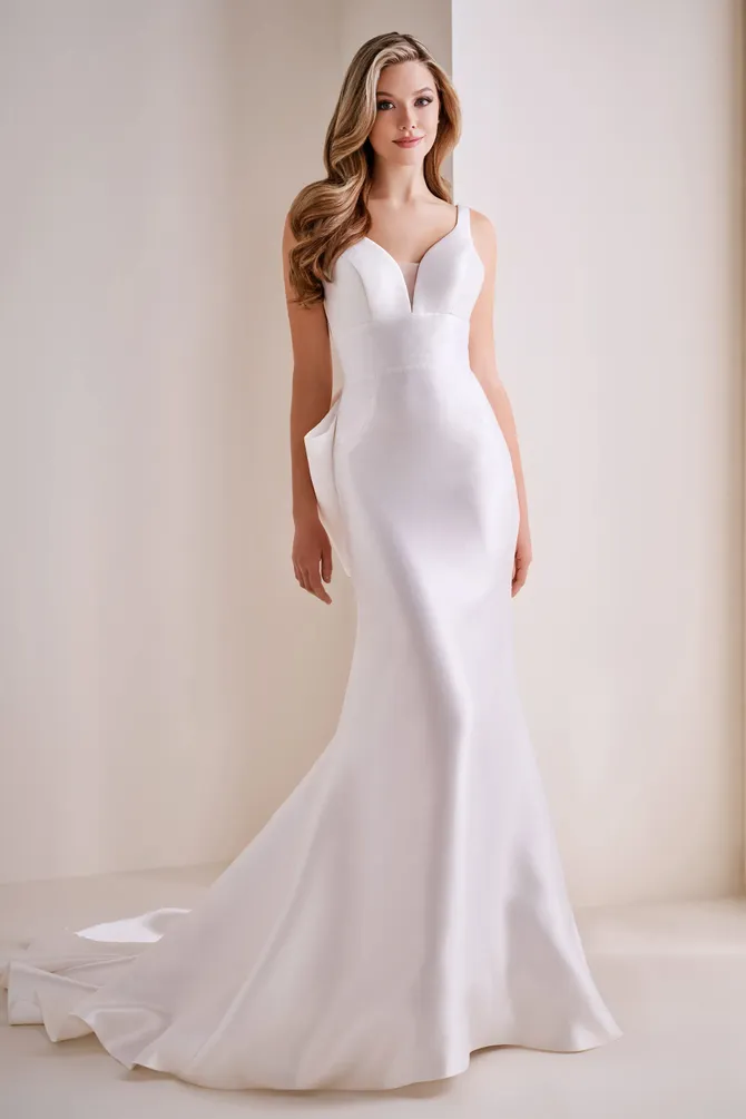 ◆Since Then◆ Minerva Ribbon Long One Piece Ivory Imelda Metallic Embroidered Maxi Dress in ivory embroidery