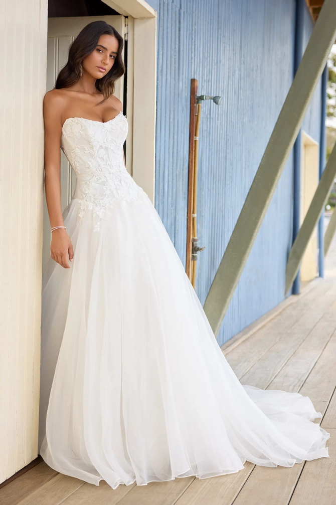 Strapless wedding dress with drop waist | Sophia Tolli Dax Y3204