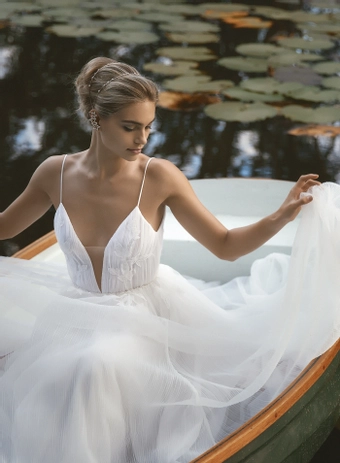 Vagabond Bridal Style #Dolce #5 frontface vertical cropped thumbnail