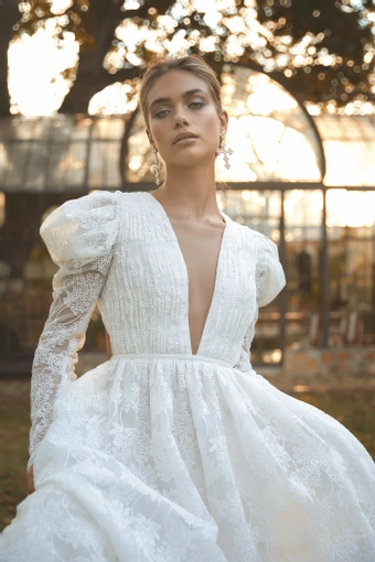 Vagabond Bridal Style #Olympia #5 frontface vertical cropped thumbnail