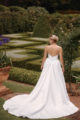 Vagabond Bridal Alice #4 backface vertical thumbnail