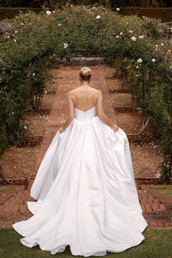 Vagabond Bridal Alice #3 backface vertical thumbnail