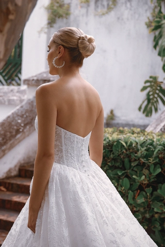 Vagabond Bridal Style #Beth #12 backface vertical cropped thumbnail
