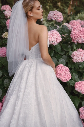Vagabond Bridal Style #Drew #17 backface vertical cropped thumbnail