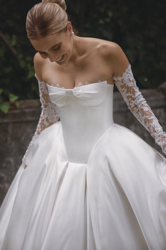 Vagabond Bridal Style #Kris #6 frontface vertical cropped thumbnail