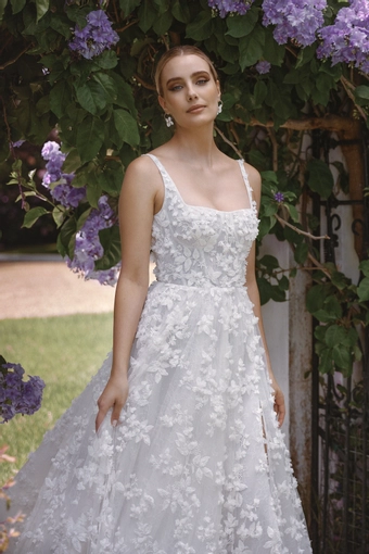 Vagabond Bridal Style #Mila #6 frontface vertical cropped thumbnail