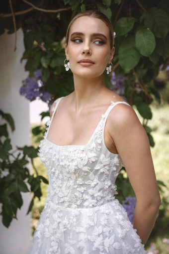 Vagabond Bridal Style #Mila #4 frontface vertical cropped thumbnail