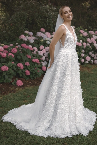 Vagabond Bridal Style #Mimi #1 frontface vertical thumbnail