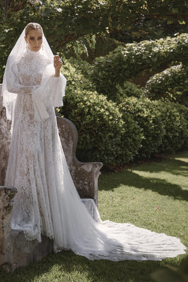 Vagabond Bridal - Ruby | Carrie Karibo Bridal display picture 2