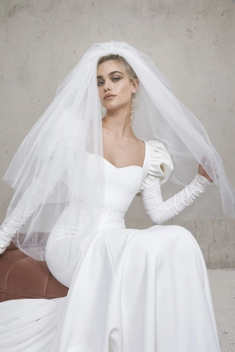 Vagabond Bridal Style #Millie Veil #9 frontface vertical cropped thumbnail