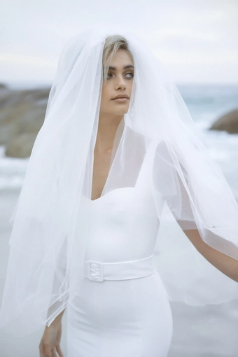 Vagabond Bridal Style #Millie Veil #1 frontface vertical cropped thumbnail