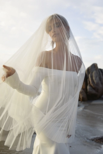 Vagabond Bridal Style #Munro Veil #0 default frontface vertical thumbnail