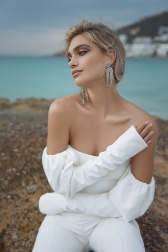 Vagabond Bridal Style #Zuri #4 frontface vertical cropped thumbnail