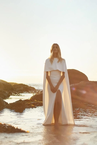 Vagabond Bridal Style #Eos Cape #1 frontface vertical thumbnail