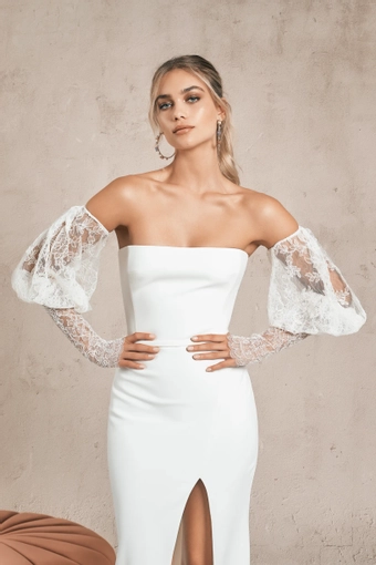 Vagabond Bridal Style #Lace Sleeves #2 frontface vertical cropped thumbnail