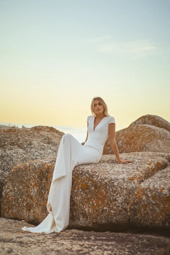 Vagabond Bridal Style #Selene #1 frontface vertical thumbnail