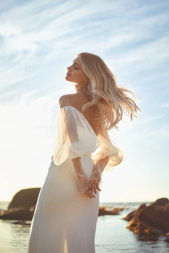 Vagabond Bridal Style #Tulle Sleeves #8 default backface vertical cropped thumbnail