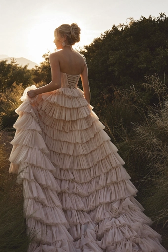 Vagabond Bridal Style #Aurelia #4 backface vertical thumbnail