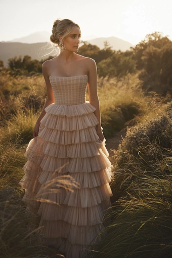 Vagabond Bridal Style #Aurelia #0 default frontface vertical thumbnail
