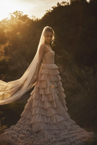 Vagabond Bridal Style #Aurelia #1 frontface vertical thumbnail