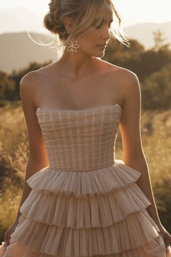 Vagabond Bridal Style #Aurelia #13 frontface vertical cropped thumbnail