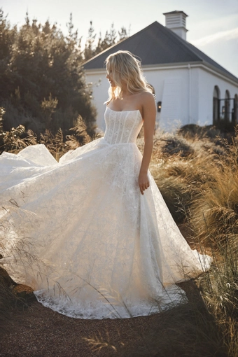 Vagabond Bridal Style #Cassiopeia #1 frontface vertical thumbnail